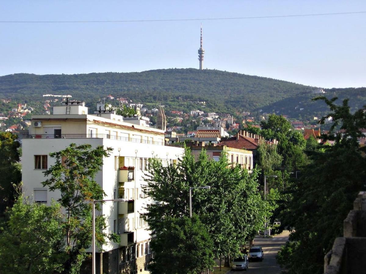 Startpont Apartman Pecs Exterior photo